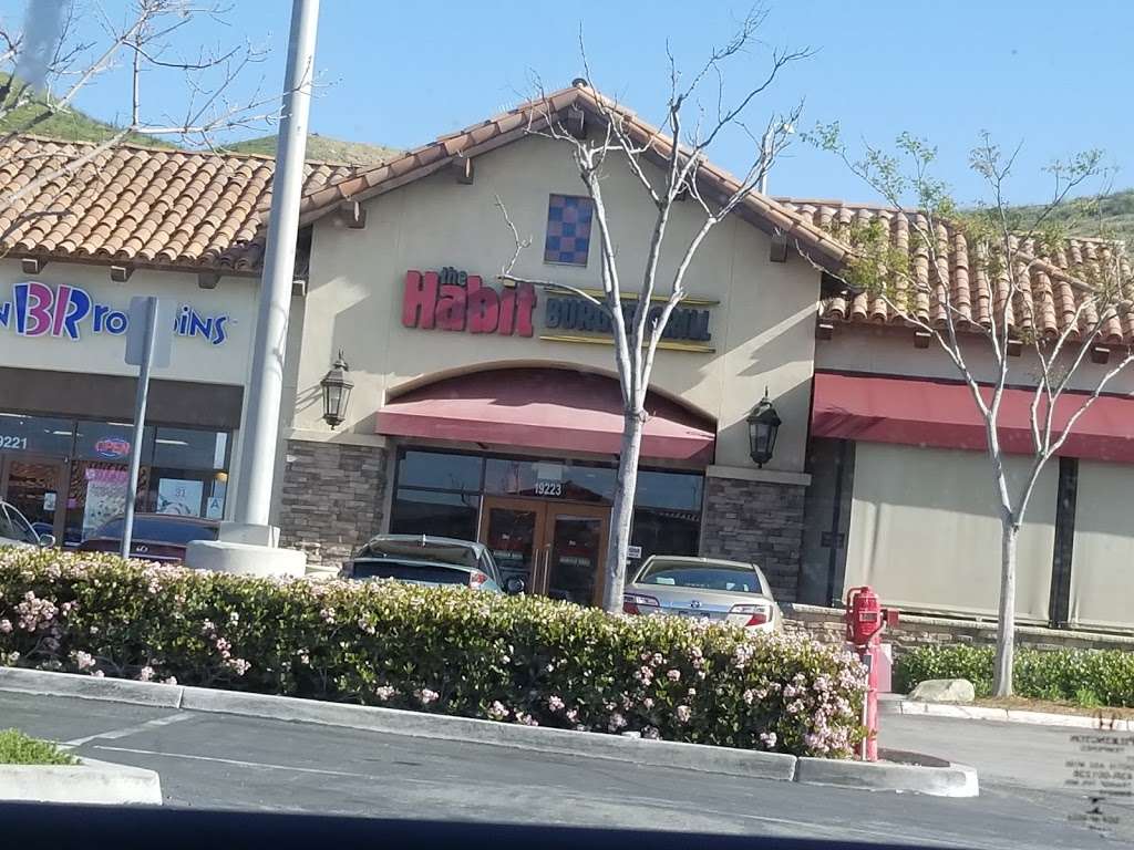 The Habit Burger Grill | 19223 Golden Valley Rd, Santa Clarita, CA 91387, USA | Phone: (661) 252-1487