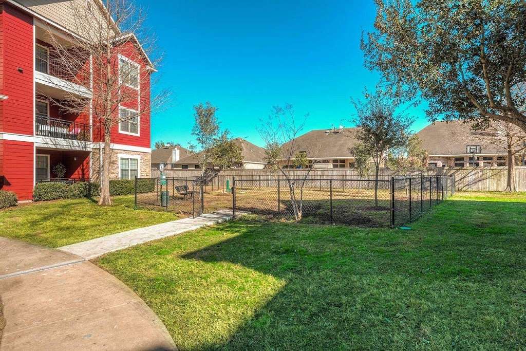 Preserve at Colony Lakes Apartments | 1000 Farrah Ln, Stafford, TX 77477, USA | Phone: (281) 315-3695