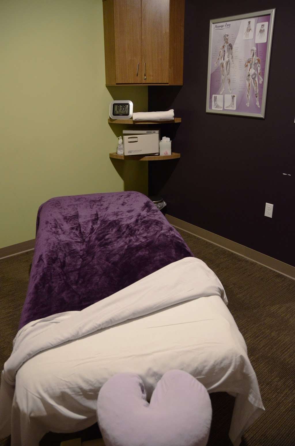 Massage Envy - Valparaiso | 300 Porters Vale Blvd Suite 110, Valparaiso, IN 46383, USA | Phone: (219) 476-7474