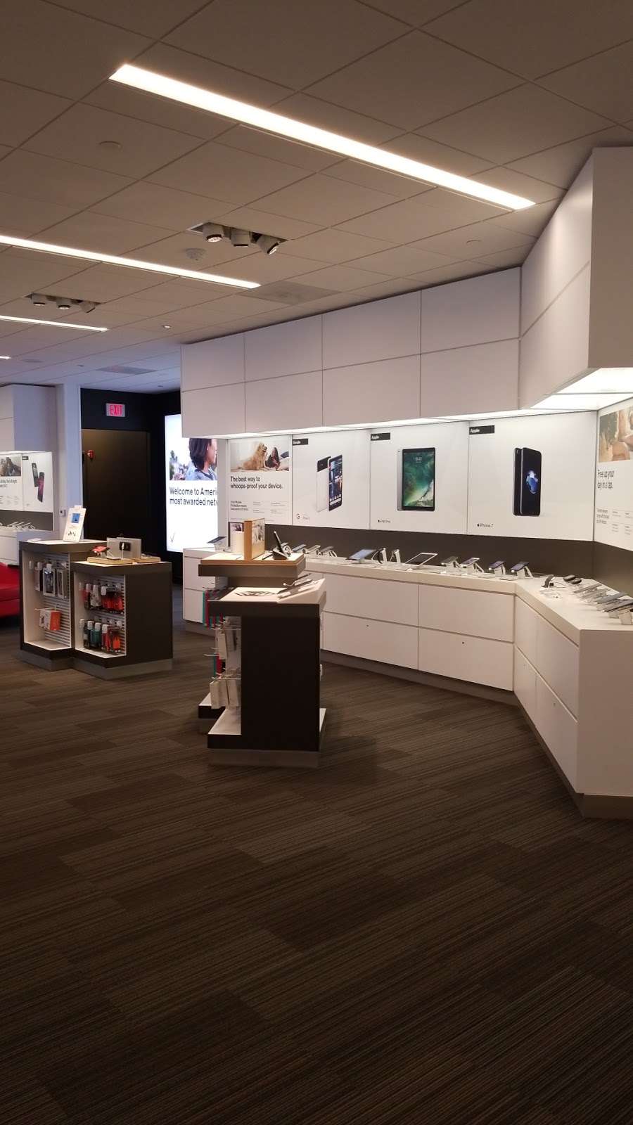 Verizon | 731 W Sproul Rd, Springfield, PA 19064, USA | Phone: (610) 338-1880