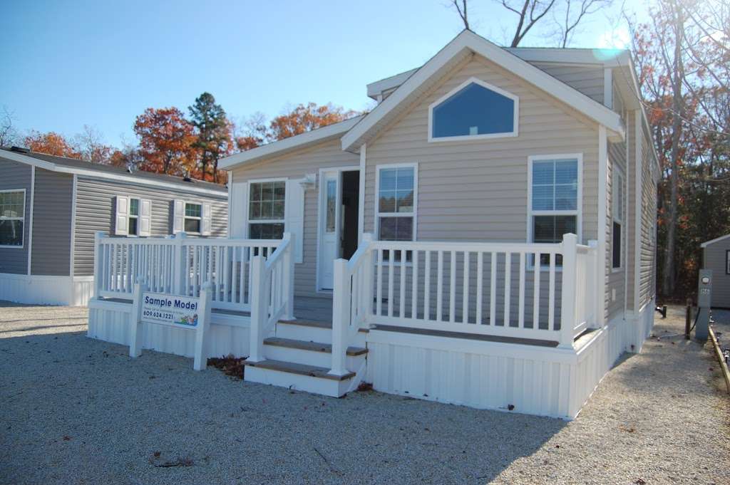 Driftwood Too! Camping Resorts | 1142 NJ-83, Cape May Court House, NJ 08210 | Phone: (800) 874-7576