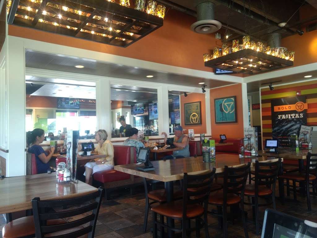 Chilis Grill & Bar | 2125 Highway 146 Bypass, Liberty, TX 77575 | Phone: (936) 336-1222