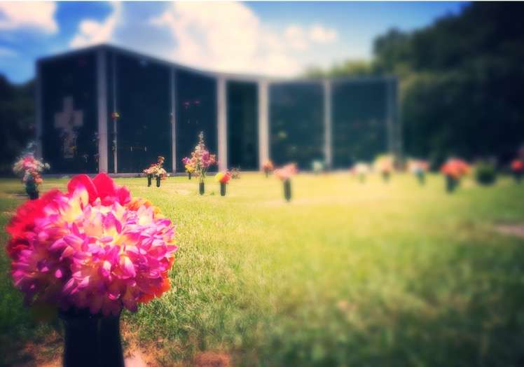 Forest Lawn Cemetery | 8601 Almeda Genoa Rd, Houston, TX 77075, USA | Phone: (713) 991-2313