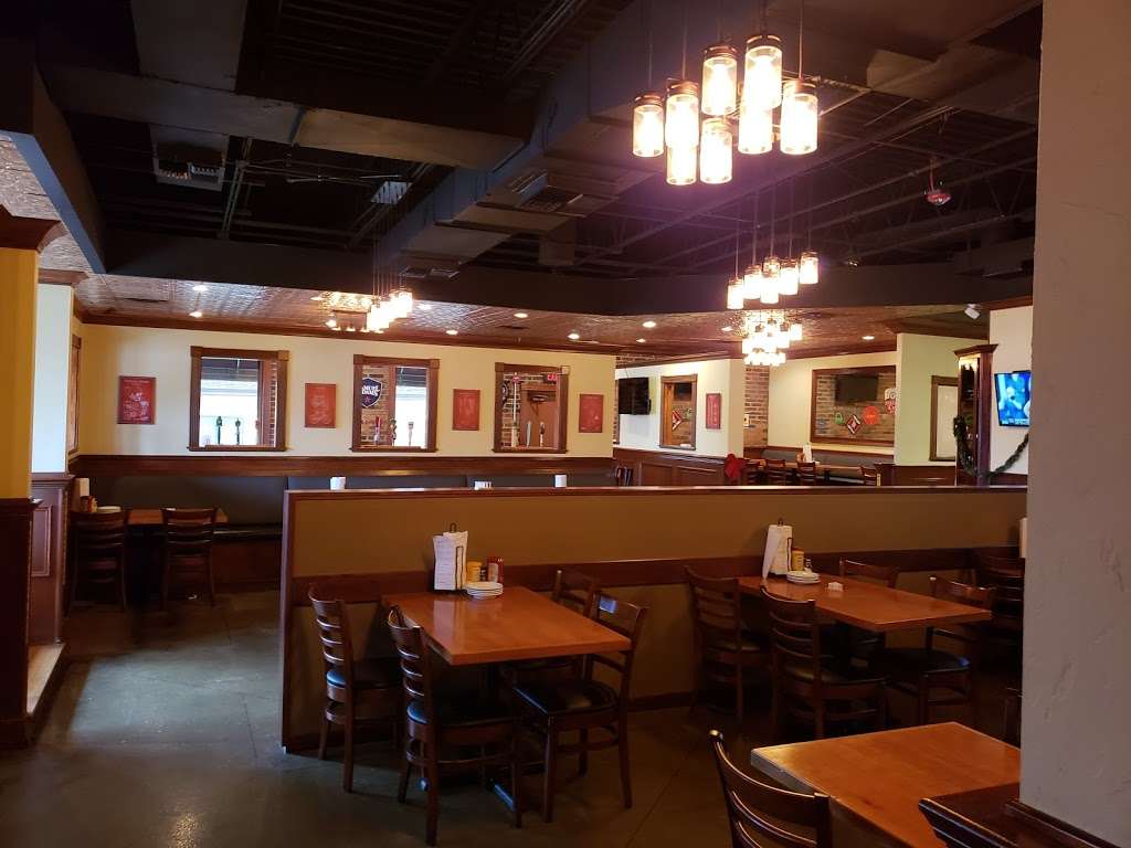 Stanleys restaurant & Tavern | 629 S 8th St, West Dundee, IL 60118, USA | Phone: (224) 484-8285