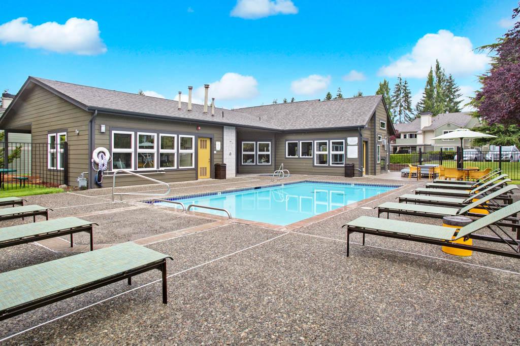 Woodstone Apartments | 16520 North Rd, Bothell, WA 98012, USA | Phone: (425) 742-0711