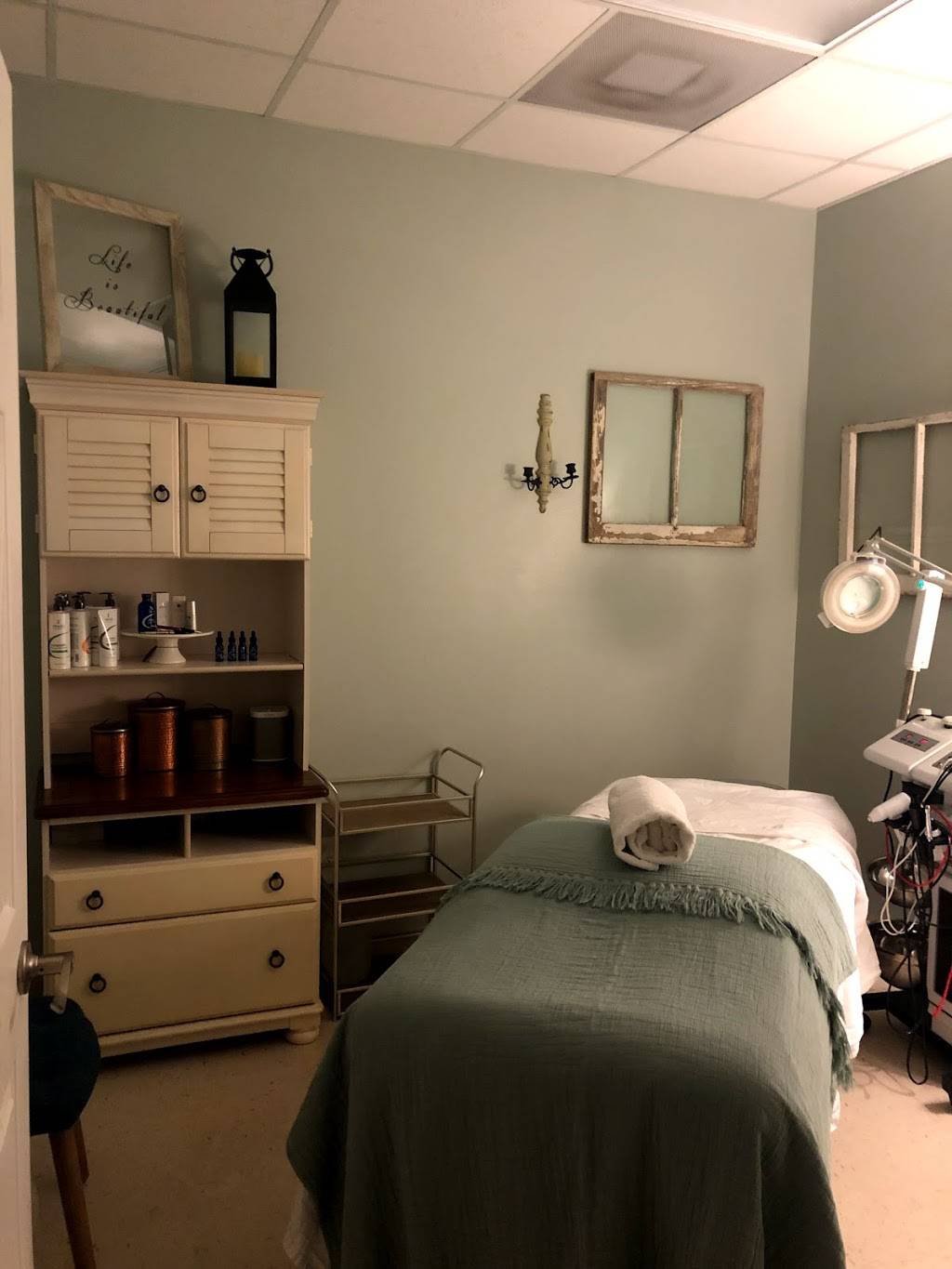 Bonita Skin Care and Massage | 3800 W Eau Gallie Blvd STE 102, Melbourne, FL 32934, USA | Phone: (321) 241-6900