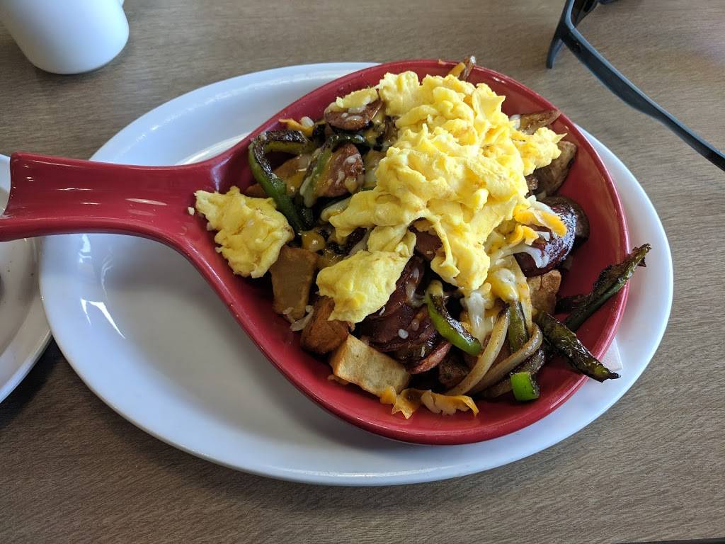 The Cracked Egg | 3422 W Glendale Ave, Phoenix, AZ 85051, USA | Phone: (602) 242-2288