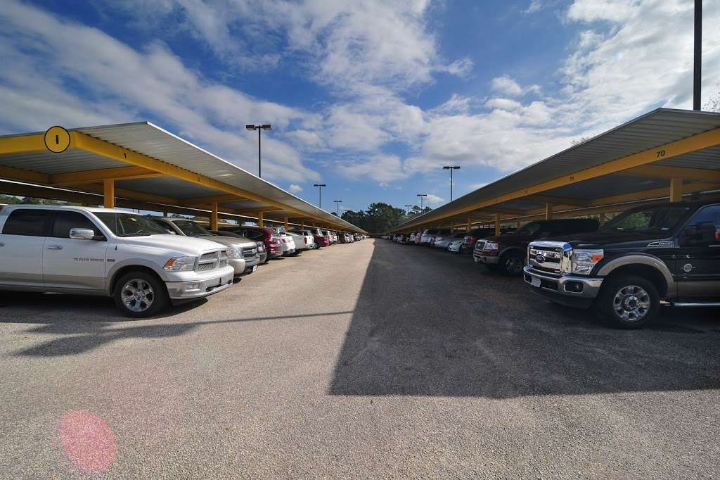 The Parking Spot 1 on Will Clayton | 5727 Will Clayton Pkwy, Humble, TX 77338, USA | Phone: (281) 540-7644