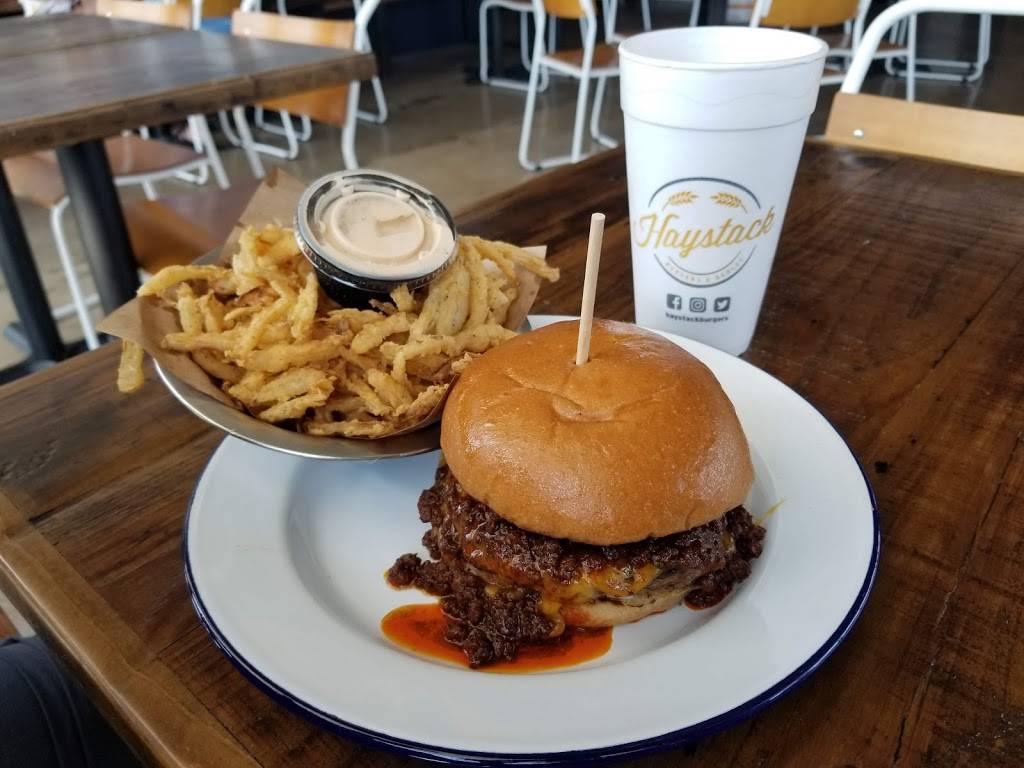 Haystack Burgers and Barley | 6465 E Mockingbird Ln Ste 500, Dallas, TX 75214, USA | Phone: (214) 434-1588