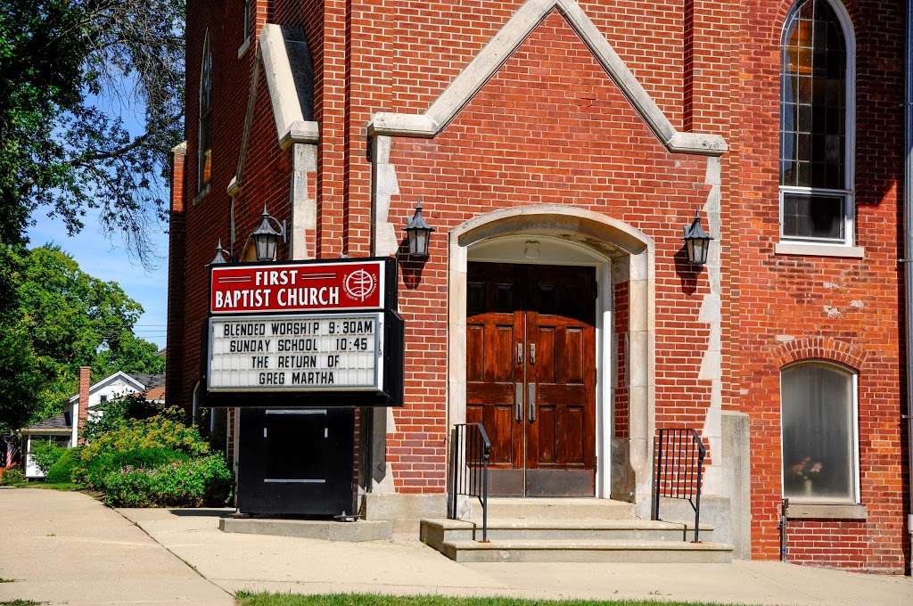 First Baptist Church of DeKalb | 349 S 3rd St, DeKalb, IL 60115, USA | Phone: (815) 758-3973