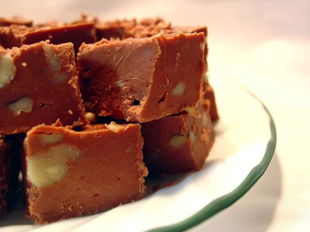 Kimballs Fudge Etc | 13 Hemlock St, Hudson, NH 03051 | Phone: (603) 557-1578