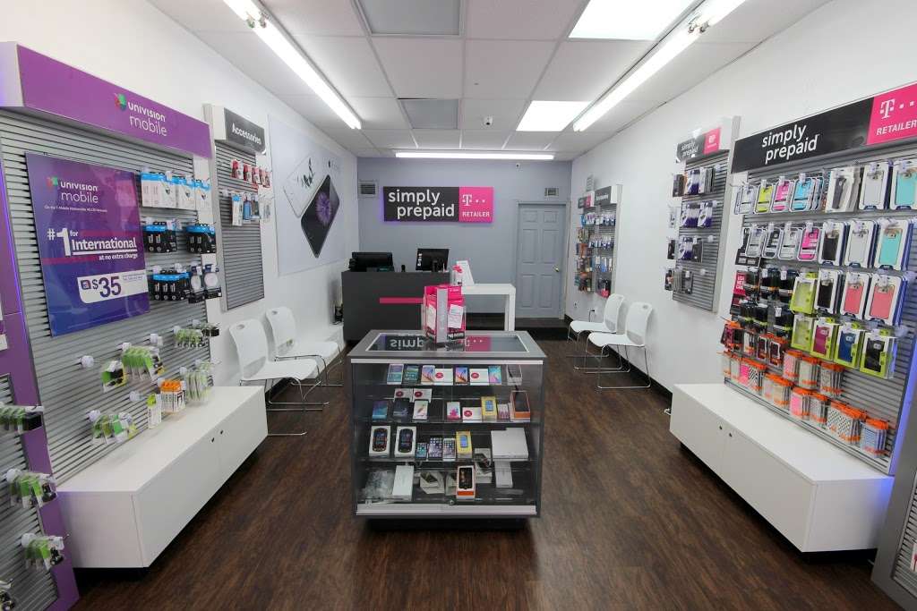 T-Mobile Simply Prepaid Of South Beach | 1504 Alton Rd, Miami Beach, FL 33139, USA | Phone: (305) 763-8979