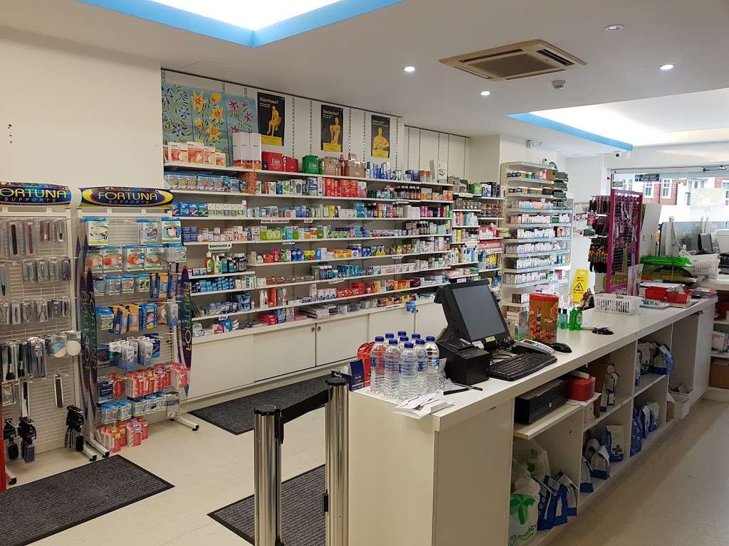 Chislehurst Pharmacy & Travel Clinic | 59 Chislehurst Rd, Chislehurst BR7 5NP, UK | Phone: 020 8295 0017