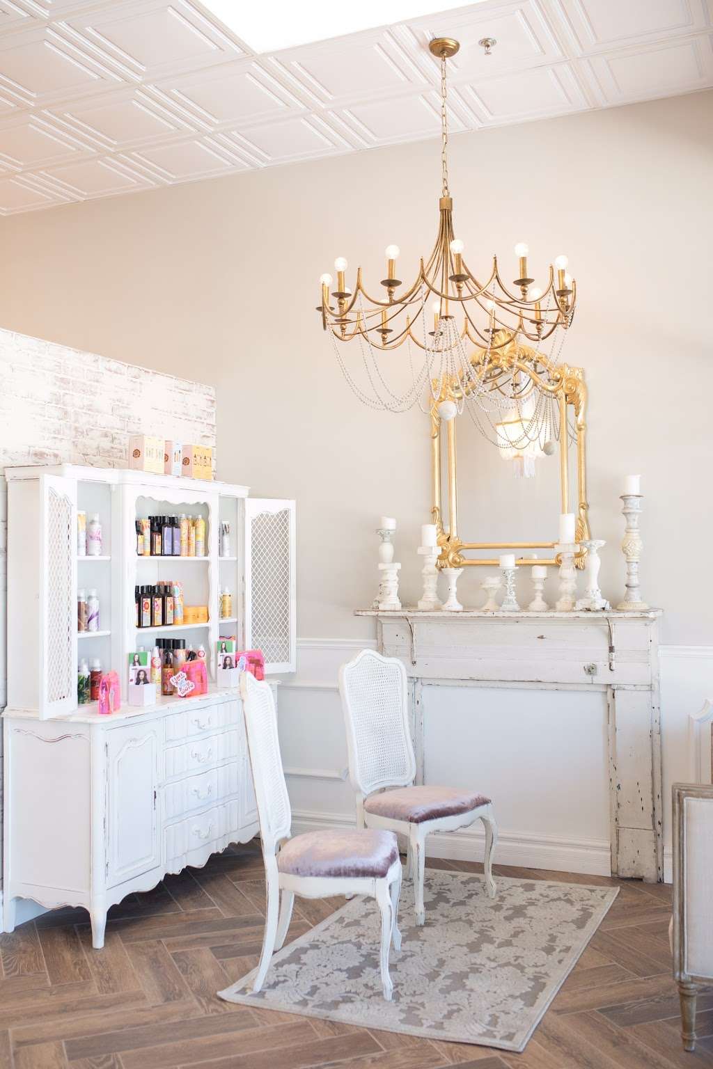 the powder room | 30905 Gateway Place Suite F6, Ladera Ranch, CA 92694, USA | Phone: (949) 276-7524