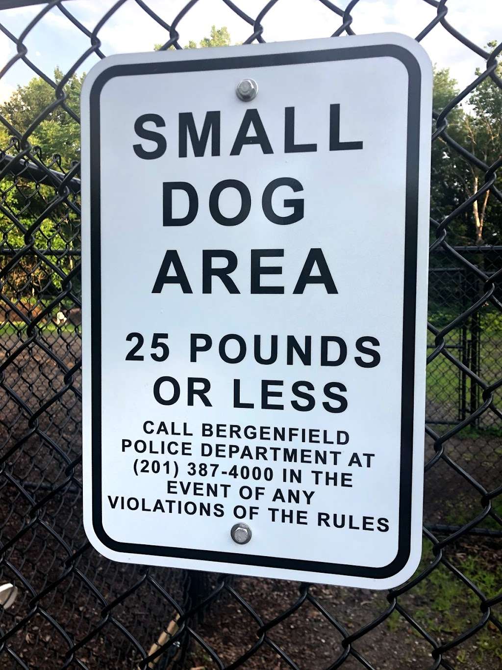 Bergenfield Dog Park | Bergenfield, NJ 07621, USA