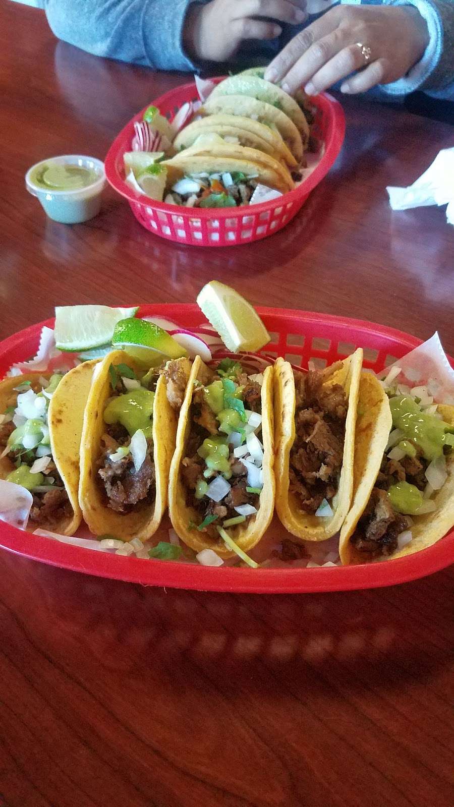 El Alacran Taqueria | 758 S Bluford Ave, Ocoee, FL 34761, USA | Phone: (407) 614-8306