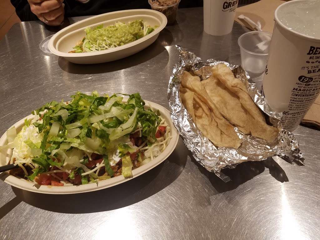 Chipotle Mexican Grill | 8797 Wadsworth Blvd, Arvada, CO 80003, USA | Phone: (720) 898-8140