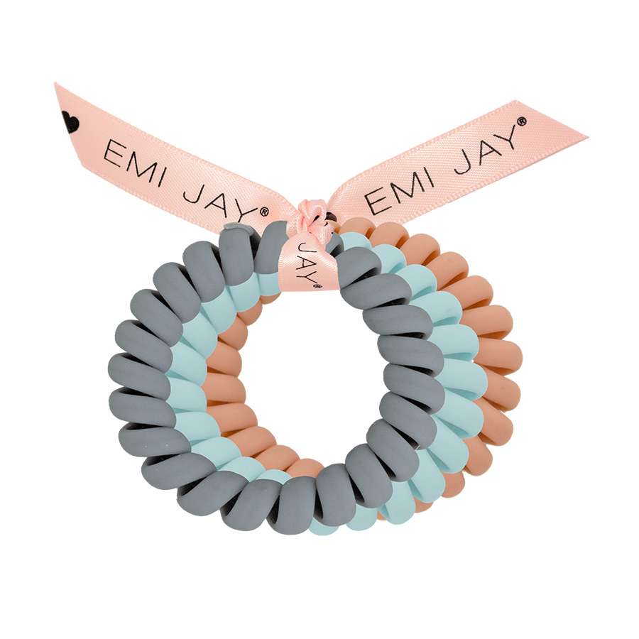 Emi Jay | 14560 Calvert St, Van Nuys, CA 91411, USA | Phone: (888) 779-9733