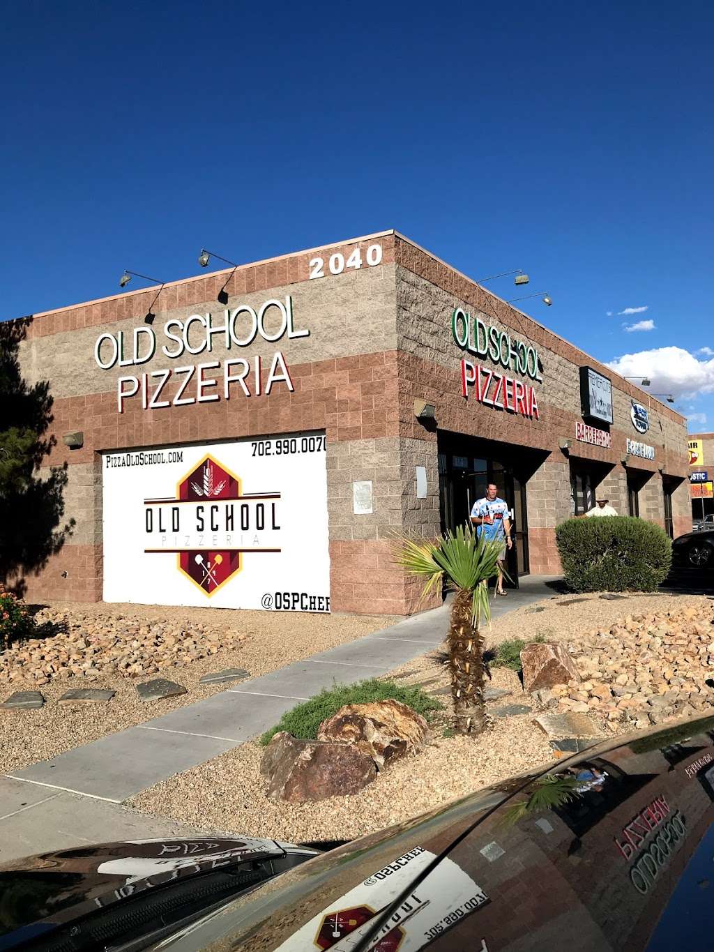 Old School Pizzeria | 2040 E Craig Rd, North Las Vegas, NV 89030, USA | Phone: (702) 990-0070