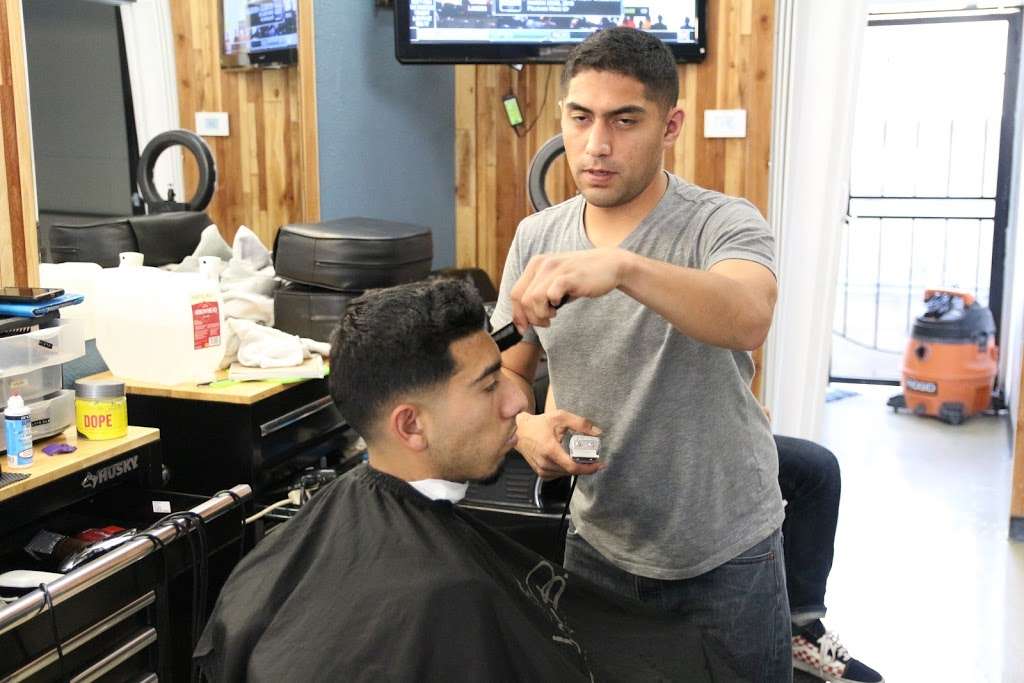 Cali Coast Barbershop | 6934 Federal Blvd, Lemon Grove, CA 91945 | Phone: (619) 264-6728