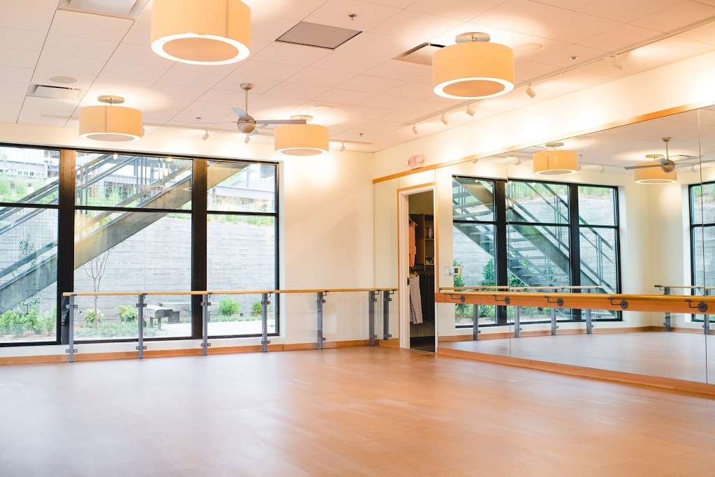 barre3 Fort Mill | 1343 Broadcloth Street, Fort Mill, SC 29715 | Phone: (803) 548-2961