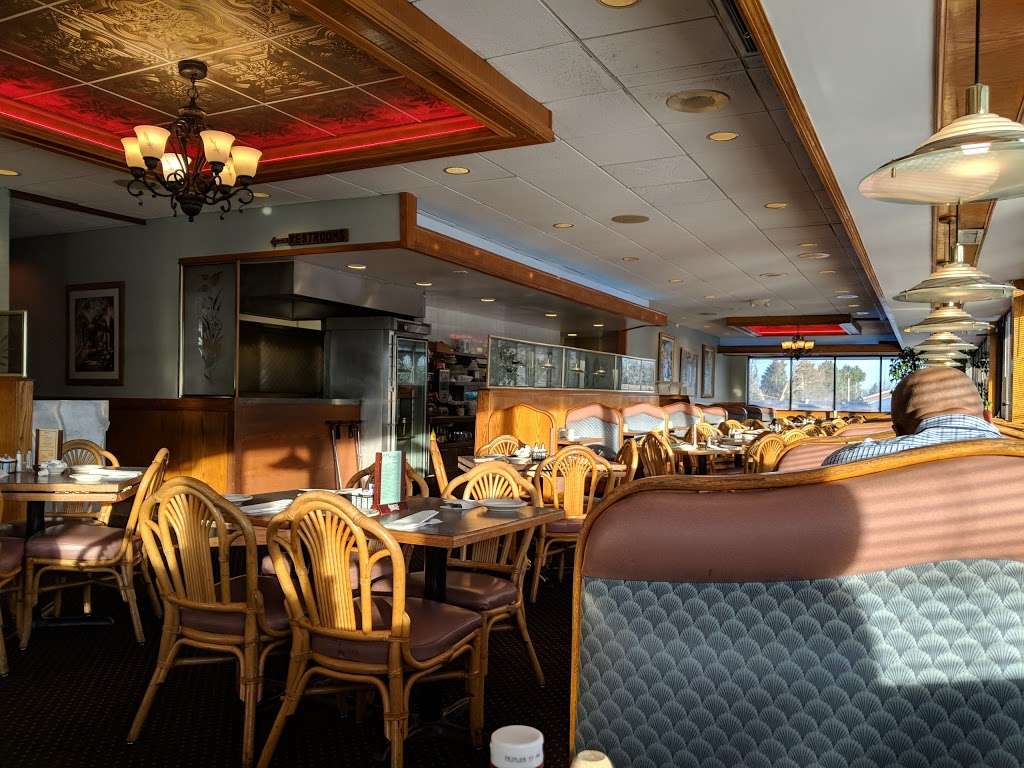Hillside Restaurant | 804 Barron Blvd, Grayslake, IL 60030, USA | Phone: (847) 548-1008