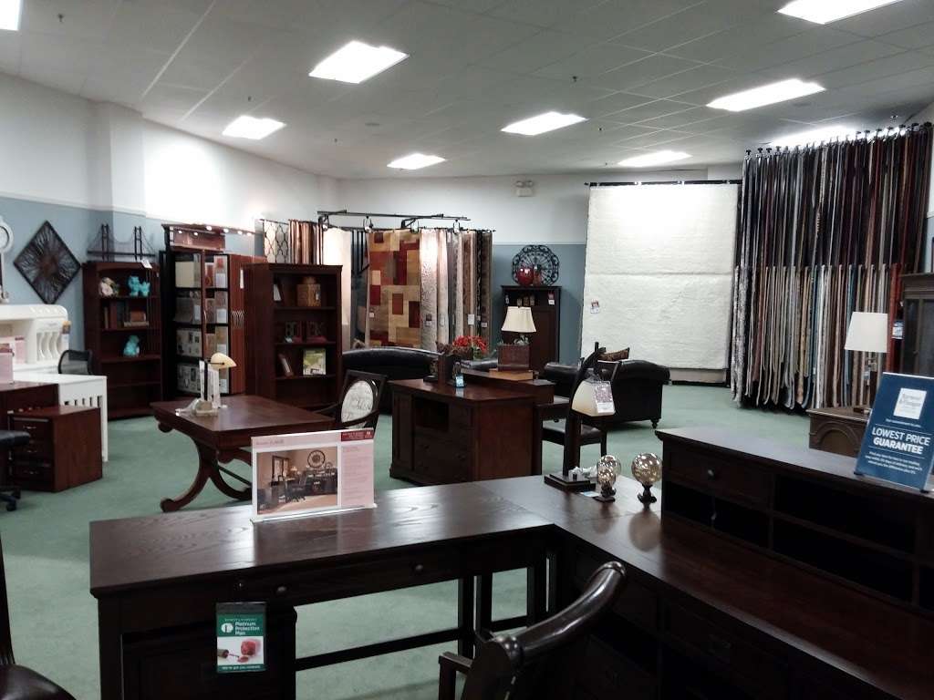 Raymour & Flanigan Furniture and Mattress Store | 6115 E Black Horse Pike, Egg Harbor Township, NJ 08234, USA | Phone: (609) 407-9404