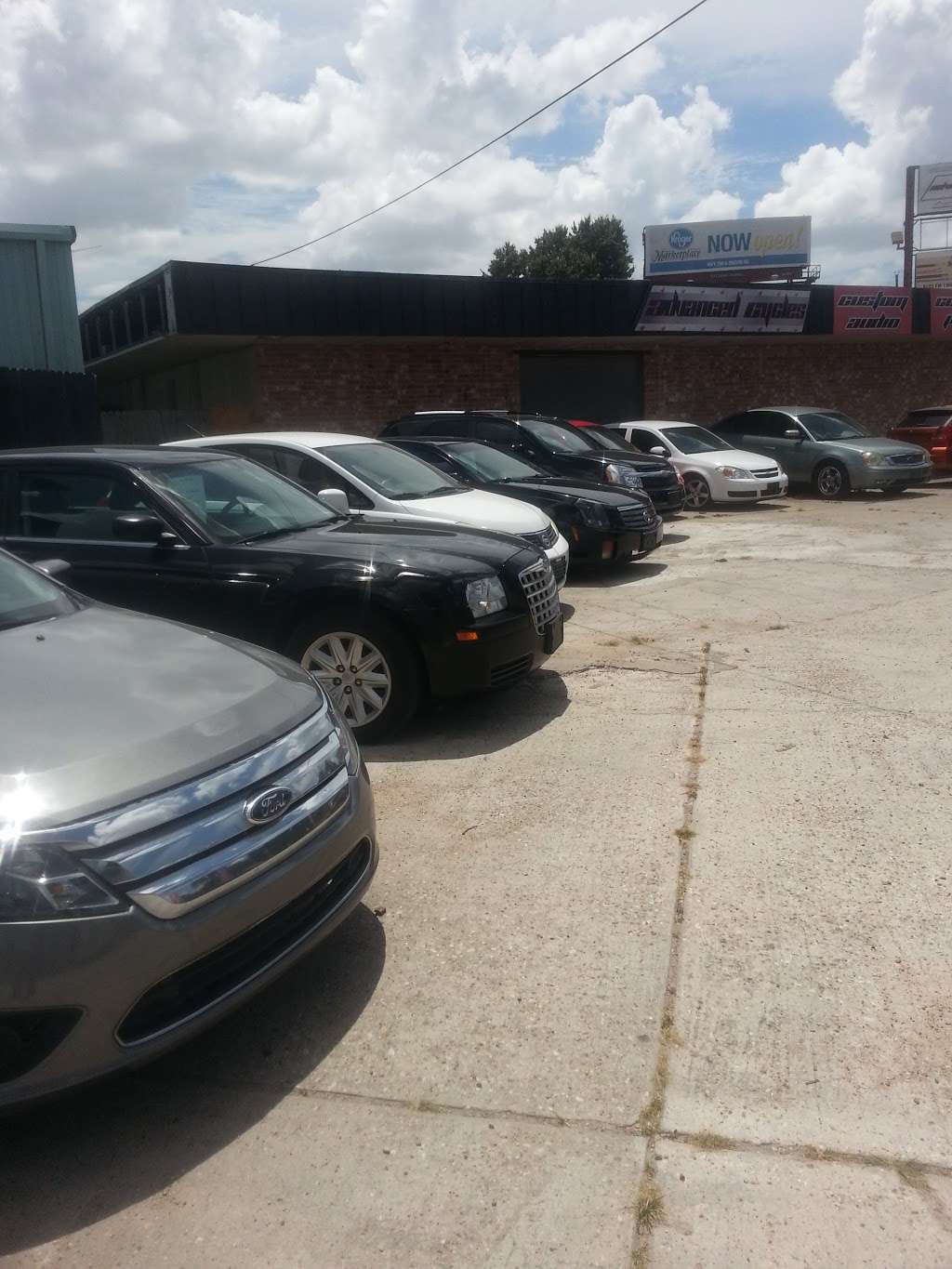 Auto Country | 9035 Cypress Creek Pkwy, Houston, TX 77070, USA | Phone: (832) 744-7643