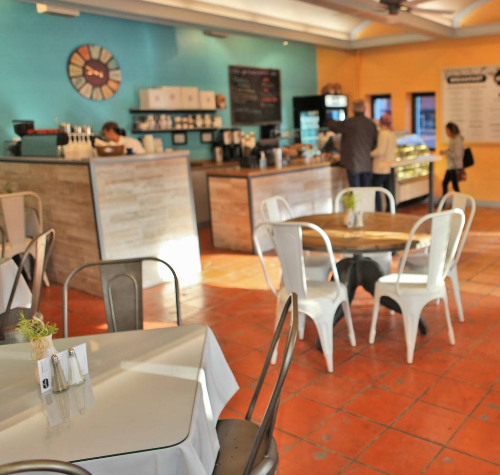 Hesters Cafe Lamar Park | 3812 S Alameda St, Corpus Christi, TX 78411, USA | Phone: (361) 855-1892