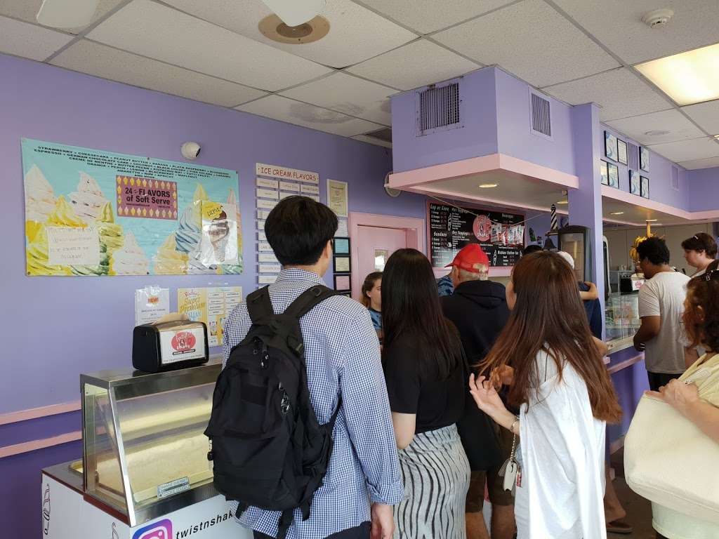 Twist N Shake | 82 Revere Beach Blvd, Revere, MA 02151, USA | Phone: (781) 286-2900