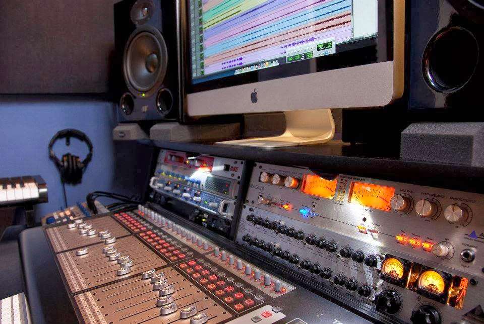 Shifted Recording Studio | 855 Humboldt St, Brooklyn, NY 11222, USA | Phone: (347) 947-1047