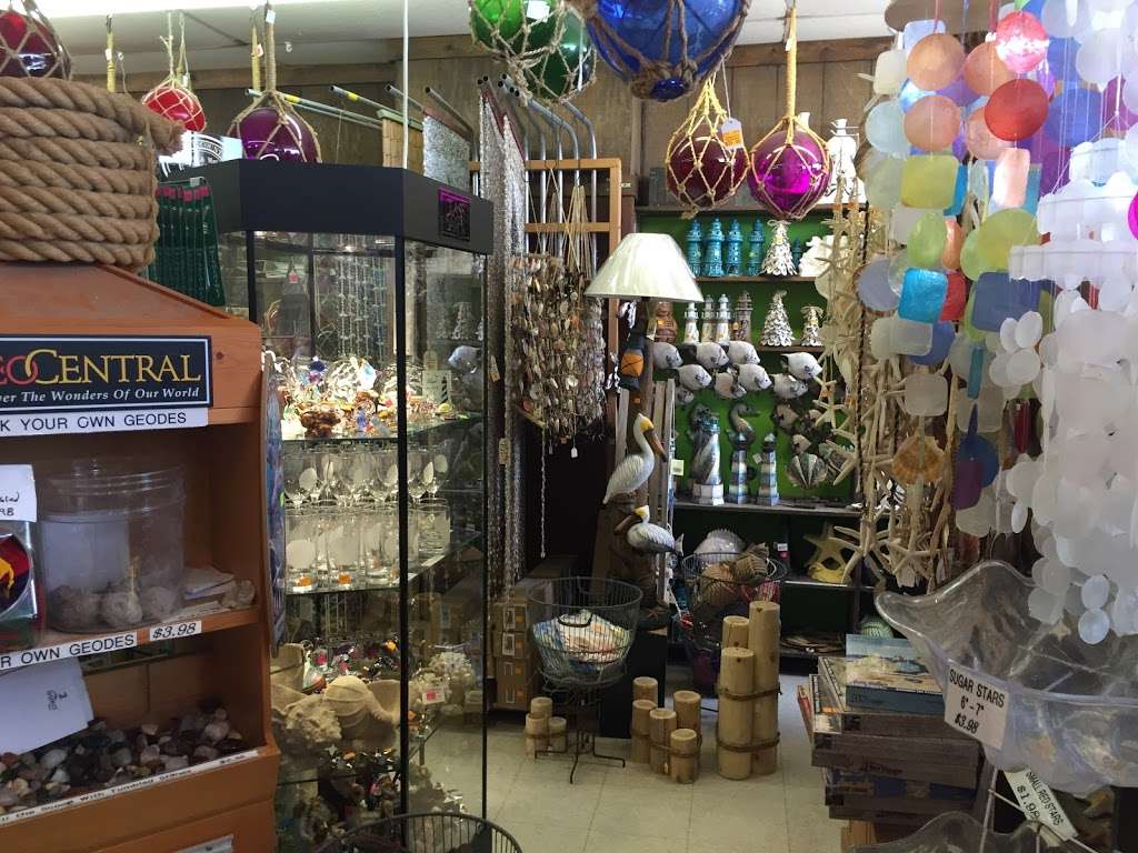 Sessoms Gifts & Candies | 3800 Boardwalk, Sea Isle City, NJ 08243 | Phone: (609) 263-6088