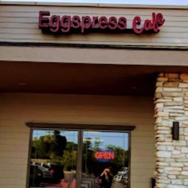 Eggspress Cafe | 651 Railroad Ave, Round Lake, IL 60073, USA | Phone: (847) 740-0285