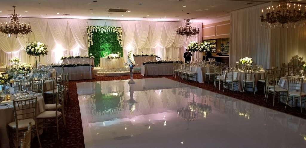 Sanimar Decor Studio.Wedding Decoration. | 330 Melvin Dr # 5, Northbrook, IL 60062, USA | Phone: (847) 962-4570