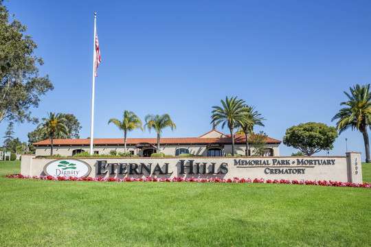 Eternal Hills Memorial Park, Mortuary and Crematory | 1999 El Camino Real, Oceanside, CA 92054, USA | Phone: (760) 754-6600