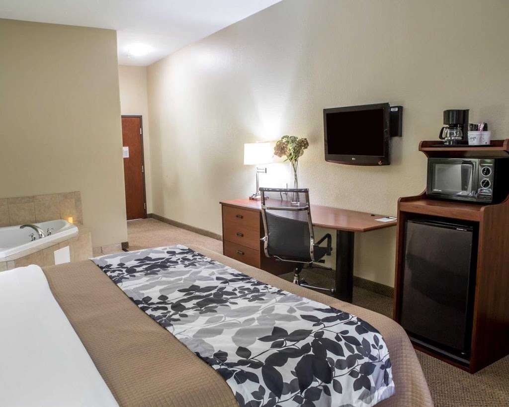 Sleep Inn & Suites Pearland - Houston South | 1908 Country Pl Pkwy, Pearland, TX 77584, USA | Phone: (832) 230-3000