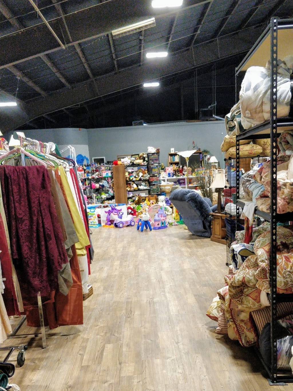 Angels Attic Community Thrift Store | 6970 N Broadway, Kansas City, MO 64118, USA | Phone: (816) 216-6153