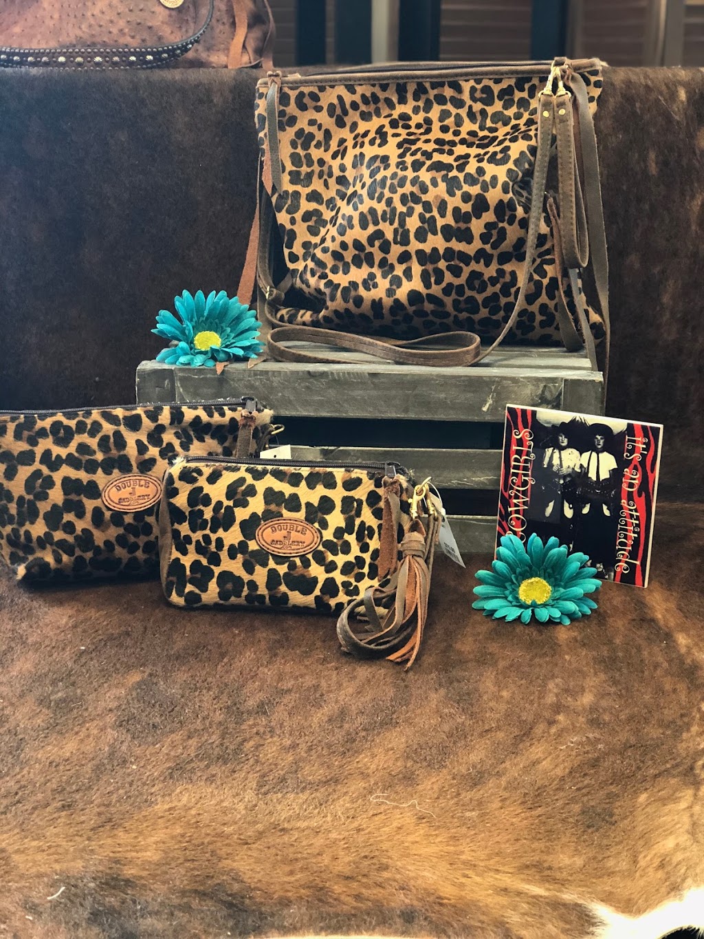 Six Shooter Junction Boutique | 17645 Farm to Market Rd 1488, Magnolia, TX 77354, USA | Phone: (281) 259-7134