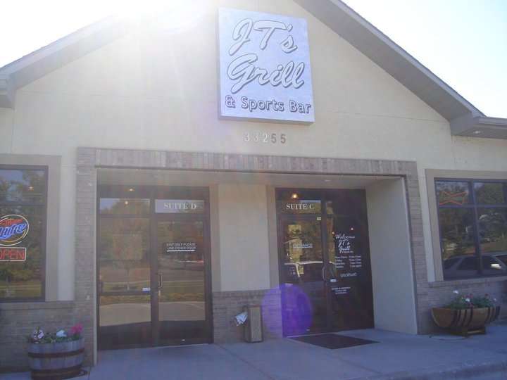 J Ts Grill & Sports Bar | 33255 Lexington Ave, De Soto, KS 66018, USA | Phone: (913) 585-1116