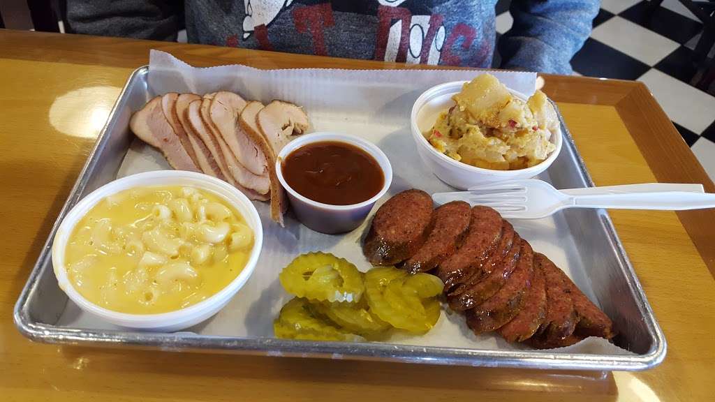 Texas Pit Stop BBQ | 6612 Seawall Blvd, Galveston, TX 77551, USA | Phone: (409) 744-2222