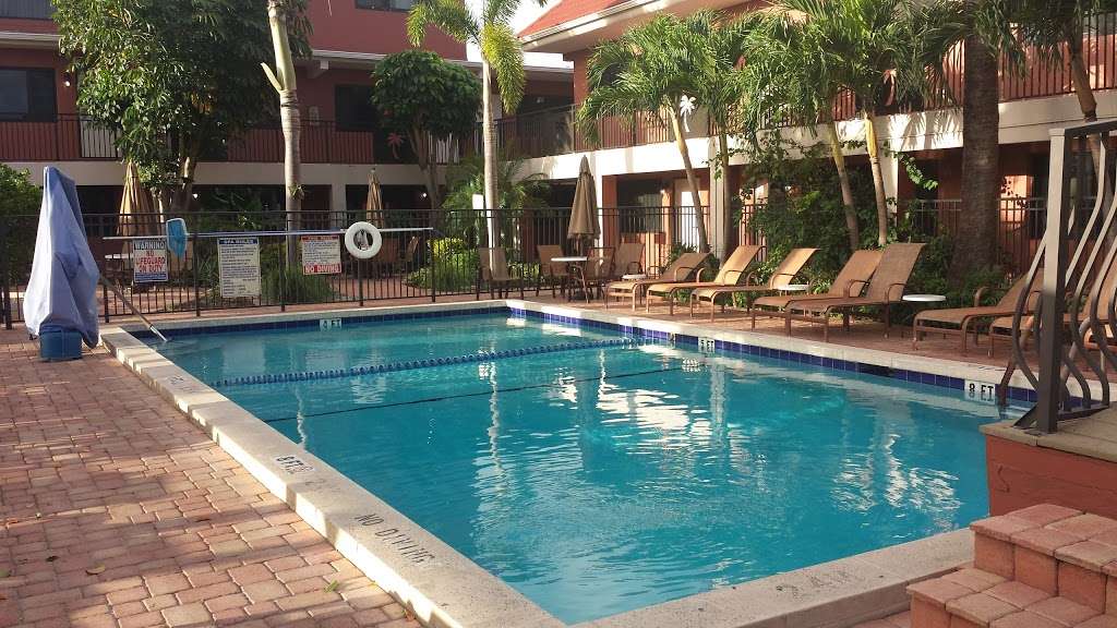 Away Inn Boutique Hotel | 4653 N Ocean Dr, Lauderdale-By-The-Sea, FL 33308 | Phone: (800) 997-7156