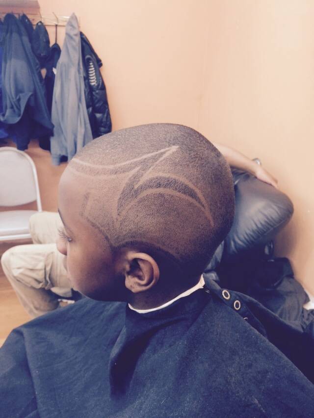 Santo Domingo Barber Shop | 951 Main Ave #1, Passaic, NJ 07055, USA | Phone: (973) 472-9611