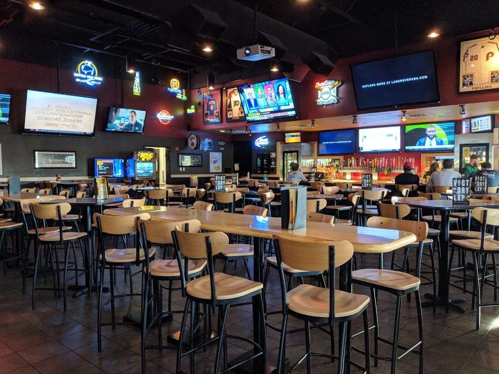 Buffalo Wild Wings | 4311 E Black Horse Pike, Mays Landing, NJ 08330 | Phone: (609) 272-3001