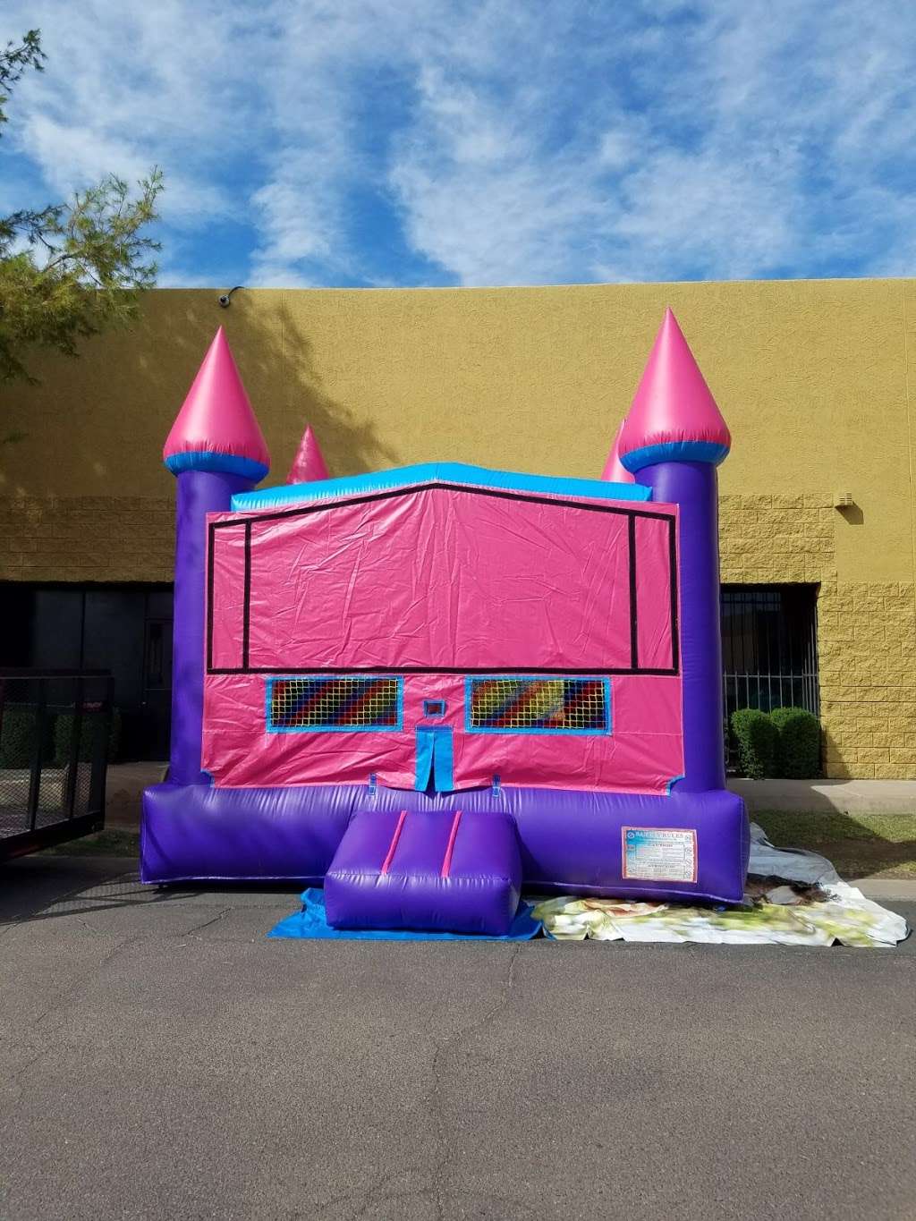 Carrusel Fiestas And Party Rentals | 2601 E Bell Rd #14, Phoenix, AZ 85032, USA | Phone: (602) 326-2577