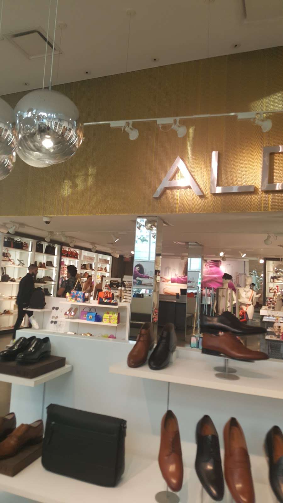 nearest aldo near me