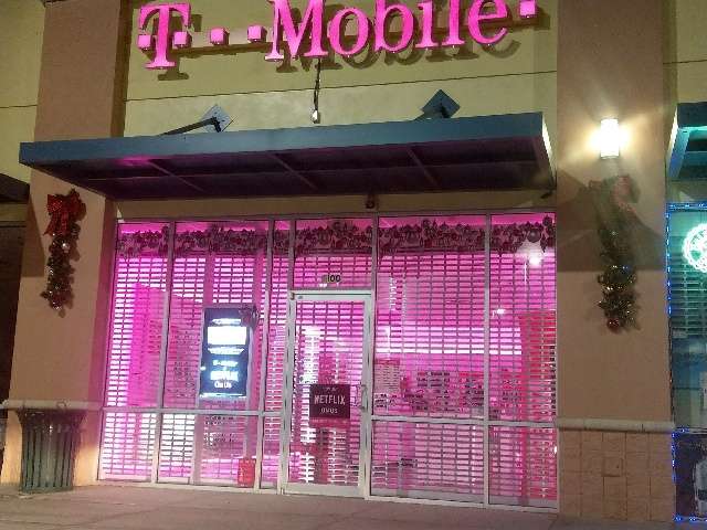 T-Mobile | 7965 FL-50 Ste C100, Groveland, FL 34736, USA | Phone: (352) 557-4930