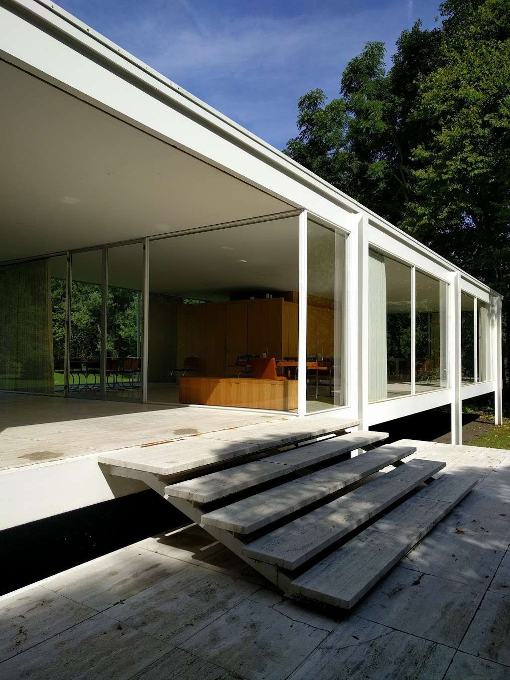 Farnsworth House | 14520 River Rd, Plano, IL 60545, USA | Phone: (630) 552-0052