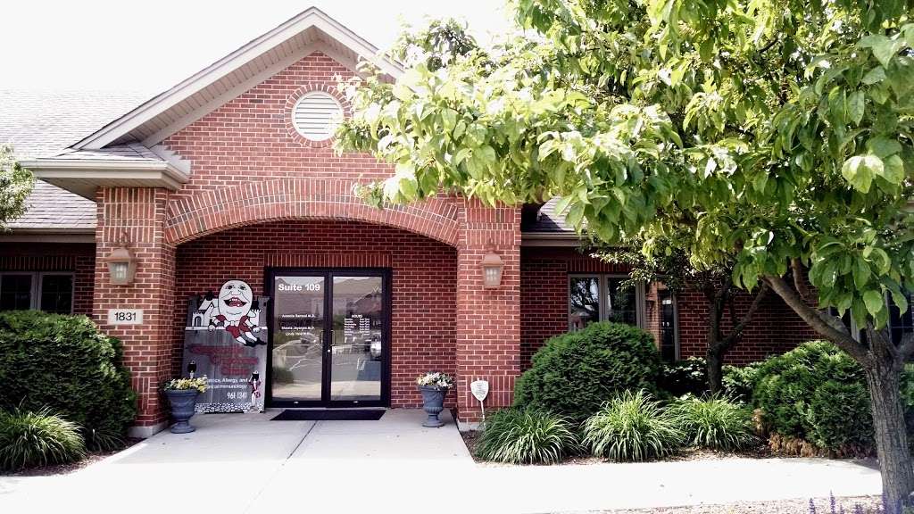 Naperville Childrens Clinic | 1831 Bay Scott Cir #109, Naperville, IL 60540, USA | Phone: (630) 961-1341