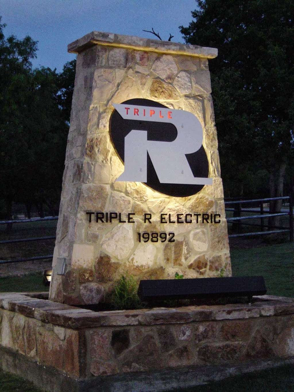 Triple R Electric Inc. | 19892 FM 2252, Garden Ridge, TX 78266, USA | Phone: (210) 946-5522