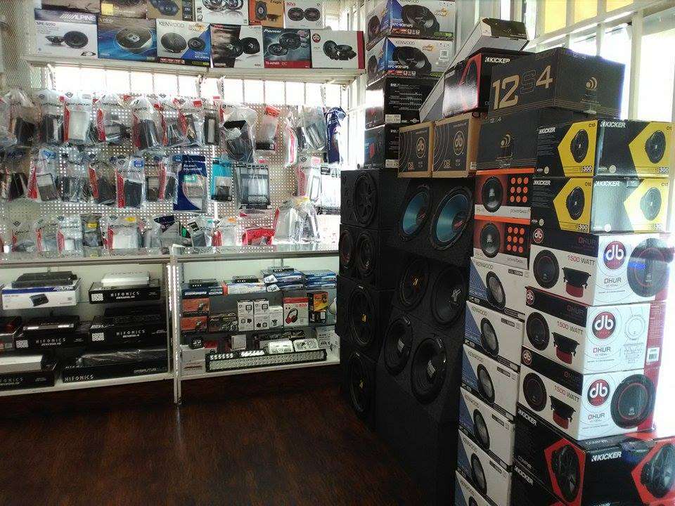 Super Car Audio and Tint | 7900 S Great Trinity Forest Way, Dallas, TX 75217, USA | Phone: (214) 398-8885